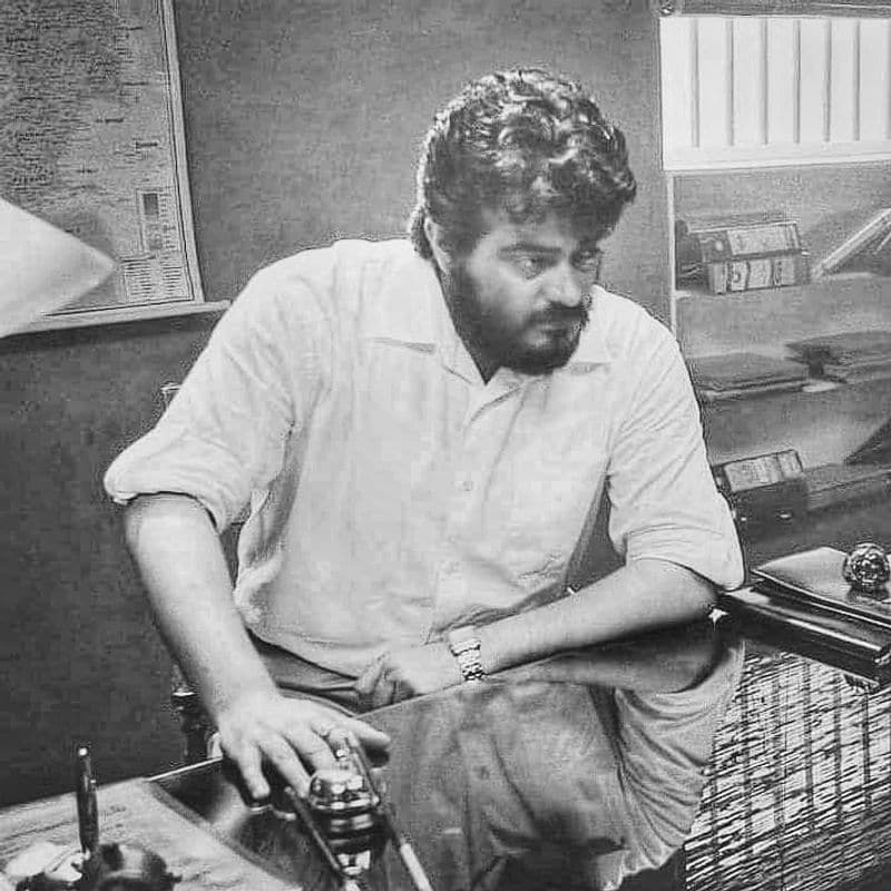 అజిత్ అరుదైన చిత్రాలు.