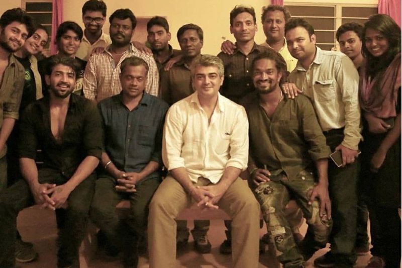 సినిమా షూటింగ్లో దర్శకుడు గౌతమ్ మీనన్, నటుడు అరుణ్ విజయ్లతో..
