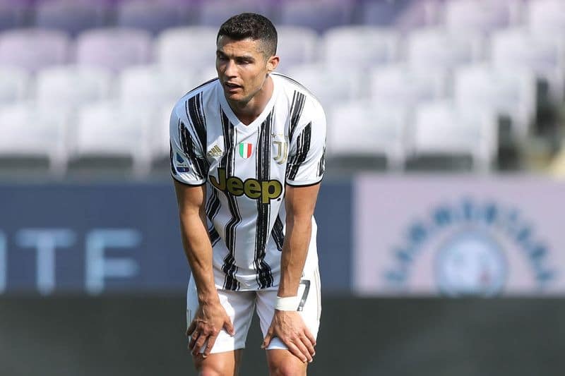 Cristiano Ronaldos agent lands in Turin for talks regarding his future at Juventus - Report-ayh