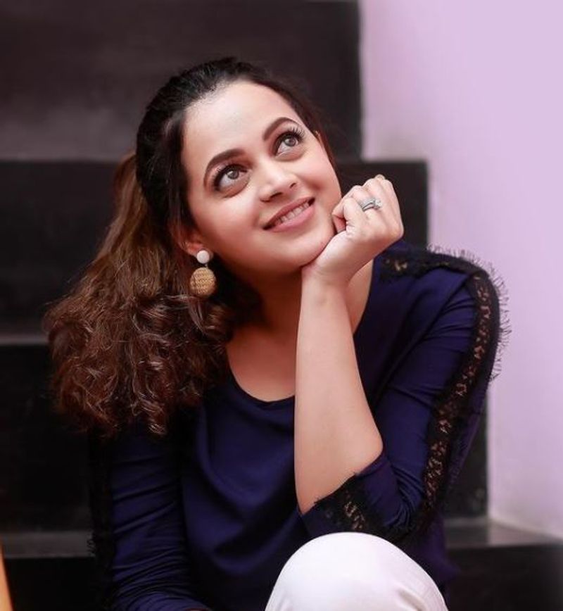 அழகு முகத்தில் அளவில்லா சிரிப்பு 