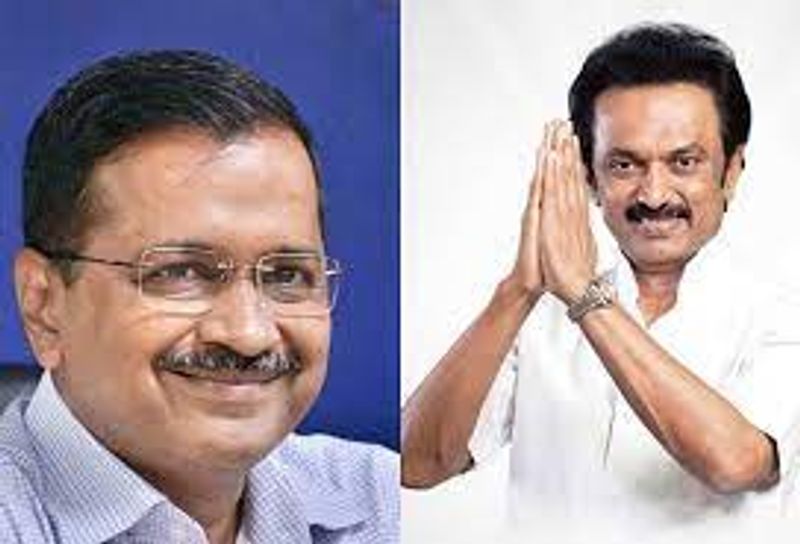 <p>டெல்லி முதலமைச்சர் அரவிந்த் கெஜ்ரிவால் “ தமிழக சட்டப்பேரவைத் தேர்தலில் மிகப்பெரிய வெற்றியைப் பெற்ற திமுக தலைவர் மு.க.ஸ்டாலினுக்கு வாழ்த்துகளை தெரிவிக்கிறேன். அடுத்த 5 ஆண்டுகள் உங்களுக்கு சிறப்பாக அமையவும், மக்களின் எண்ணங்களை நிறைவேற்றும் வகையில் செயல்படவும் வாழ்த்துகளை தெரிவிக்கிறேன்” என பதிவிட்டுள்ளார்.</p>