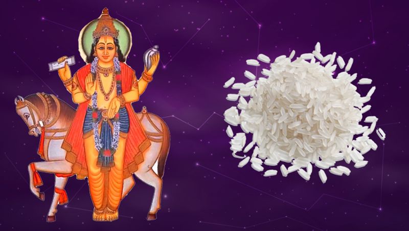 <p><strong>6.</strong> शुक्र को मजबूत करने के लिए चावल और दूध आदि का दान किया जा सकता है। इसके अलावा मखाने और चावल से खीर बनाकर उसका सेवन किया जा सकता है।<br />
</p>