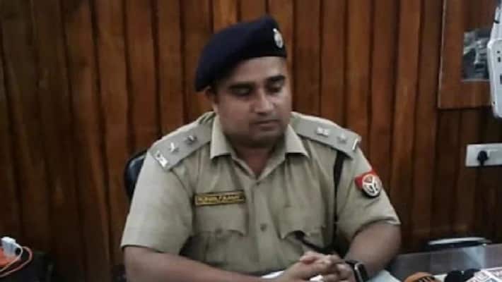 uttar pradesh news jhansi sp manish chandra sonkar resigns for corona positive wife and daughter care leave not granted kpr uttar pradesh news jhansi sp manish chandra sonkar resigns for corona positive wife and daughter care leave not granted kpr