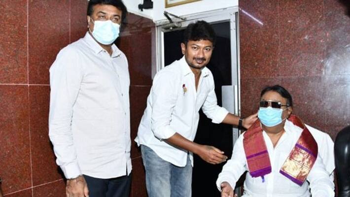 udhayanidhi stalin meets dmdk leader vijayakanth udhayanidhi stalin meets dmdk leader vijayakanth