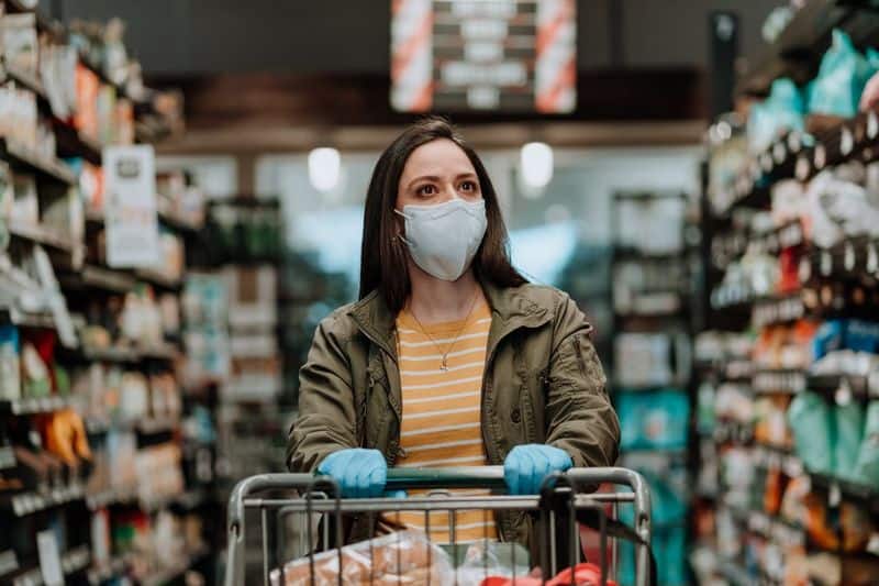 seven tips for safe grocery shopping during covid 19