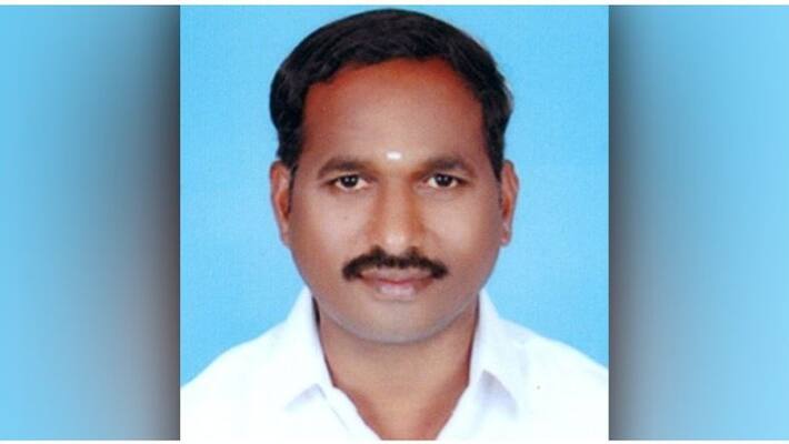 Independent who challenged Edappadi and defeated AIADMK candidate... Chenthamangalam snatched by ego..! Independent who challenged Edappadi and defeated AIADMK candidate... Chenthamangalam snatched by ego..!