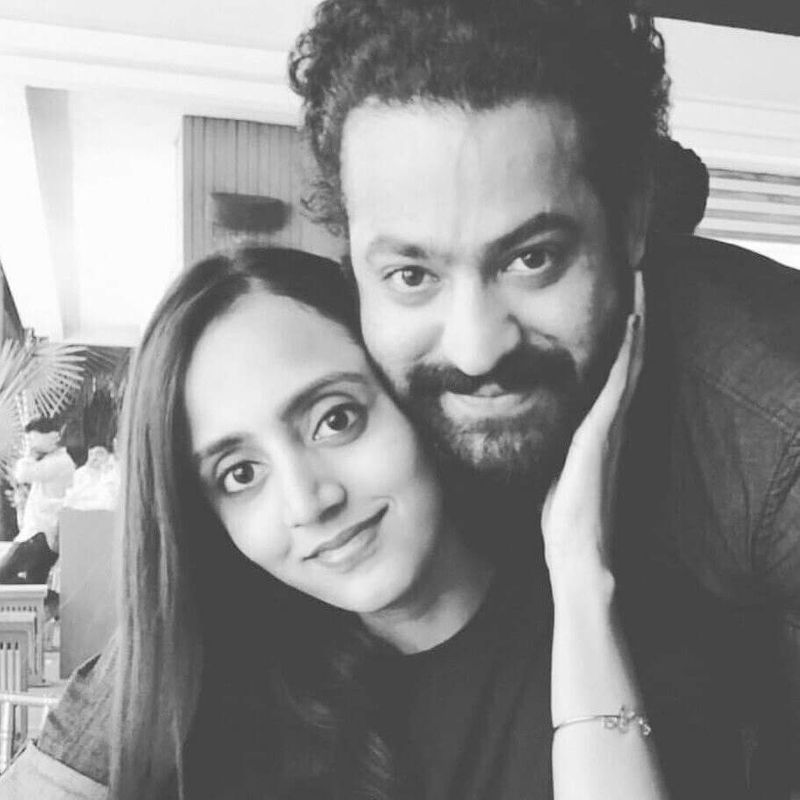 ఎన్టీఆర్, భార్య ప్రణతి క్లోజ్డ్ పిక్.