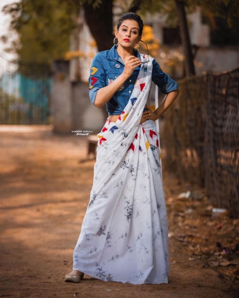 ప్రియమణి లేటెస్ట్ గ్లామర్ ఫోటోలు.