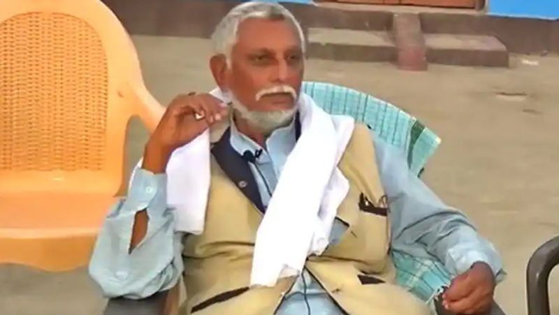 राजशेखर मुंबई के नालासोपारा में रहते हैं। वो कुछ दिनों के लिए गांव आए थे, लेकिन लॉकडाउन की वजह से अब कहीं जा नहीं सकते। जैसे ही लॉकडाउन खत्म होगा, वैसे ही वो अपनी कर्मभूमि की ओर लौटेंगे।