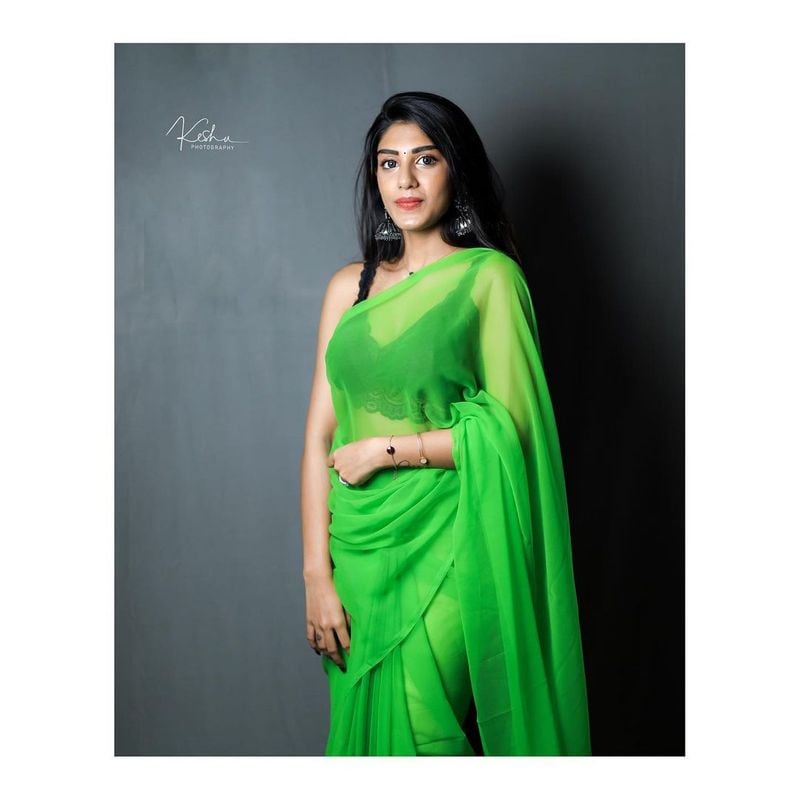 సురేఖా వాణి కూతురు హీరోయిన్లకి తగ్గ అందం ఆమె సొంతం. త్వరలో హీరోయిన్గా ఎంట్రీ ఇవ్వబోతుందనే ప్రచారం కూడా జరుగుతుంది.