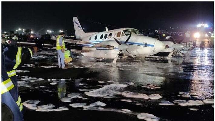 landing gear malfunction an air ambulance to hyderabad landed at mumbai airport landing gear malfunction an air ambulance to hyderabad landed at mumbai airport