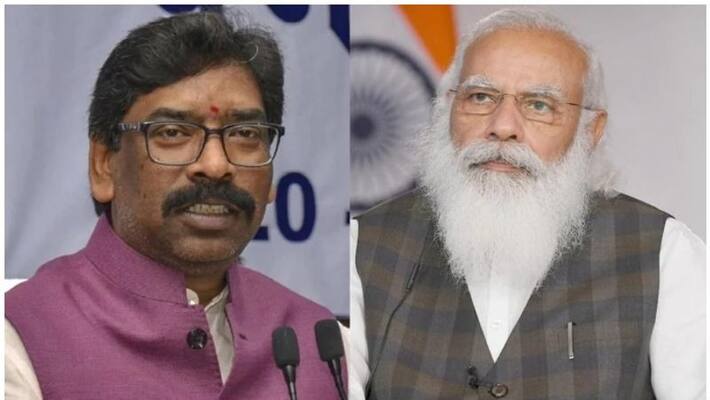 Controversy Erupted After Jharkhand CM inaugurates 27 PSA plants built under PM CARES fund pod Controversy Erupted After Jharkhand CM inaugurates 27 PSA plants built under PM CARES fund pod