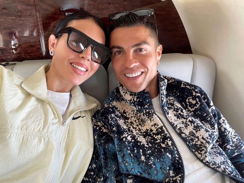 cristiano-ronaldo-s-girlfriend-georgina-rodriguez-dons-ferrari-look