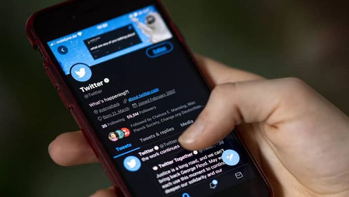 Unlike Facebook, here's how Twitter asks its users to enable ad tracking policy ANK Unlike Facebook, here's how Twitter asks its users to enable ad tracking policy ANK