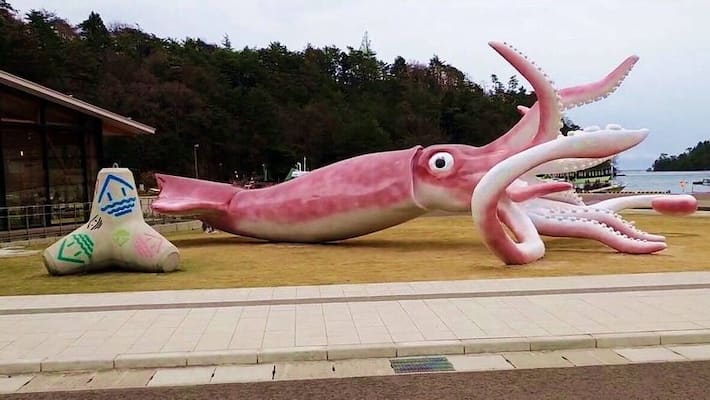 Japanese municipality builds giant statue with Covid fund Japanese municipality builds giant statue with Covid fund