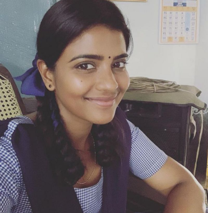 ಹಾಗಾಗಿಯೇ ಆರಂಭದಲ್ಲಿ ಮಹಿಳಾ ಪ್ರಧಾನ ಸಿನಿಮಾಗಳನ್ನೇ ಮಾಡಿದ್ದಾರೆ ಈಕೆ. ಆರರಿಂದ ಏಳರಷ್ಟು ಸ್ತ್ರೀ ಪ್ರಧಾನ ಪಾತ್ರಗಳ ಸಿನಿಮಾ ಮಾಡಿದ್ದಾರೆ ಈಕೆ.