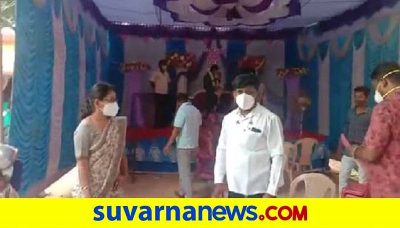 ಬಾಗಲಕೋಟೆ ಜಿಲ್ಲೆಯ ಹುನಗುಂದ ತಾಲೂಕಿನ ಅಮೀನಗಡ, ಸೂಳೇಭಾವಿ, ನಾಗನೂರು ಗ್ರಾಮಗಳಿಗೆ ಭೇಟಿ ನೀಡಿ ಪರಿಶೀಲನೆ ನಡೆಸಿದ ಹುನಗುಂದ ತಹಶೀಲ್ದಾರ ಶ್ವೇತಾ ಬಿಡಿಕರ