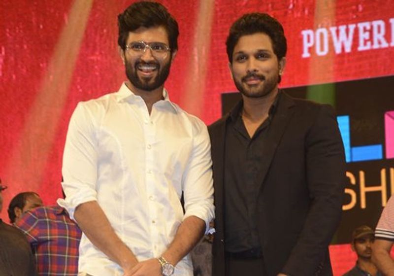 `గీతగోవిందం` సక్సెస్ మీట్లో బన్నీతో.