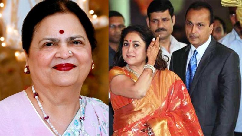 टीना ने अनिल अंबानी संग शादी रचाने के बाद फिल्म इंडस्ट्री को हमेशा के लिए अलविदा कह दिया। हालांकि, अभी भी वो फिल्मी हस्तियों के साथ सोशल मीडिया के जरिए जुड़ी रहती हैं। टीना हर खास मौकों अथवा अपने खास लोगों के बर्थडे पर फोटोज व वीडियो शेयर करना नहीं भूलती हैं।
