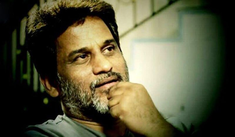 గంటల తరబడి సూటిగా సుత్తి లేకుండా సహజమైన ప్రశ్నలు వేస్తూ యాంకర్గా ప్రత్యేక గుర్తింపును అందుకున్నారు. యూట్యూబ్లో మంచి ఫాలోయింగ్ని కూడా సంపాదించుకున్నారు. ఇదిలా ఉంటే ఈ సందర్భంగా టీఎన్ఆర్ చివరి వీడియో ఒకటి ఇప్పుడు సోషల్ మీడియాలో వైరల్ అవుతుంది.
