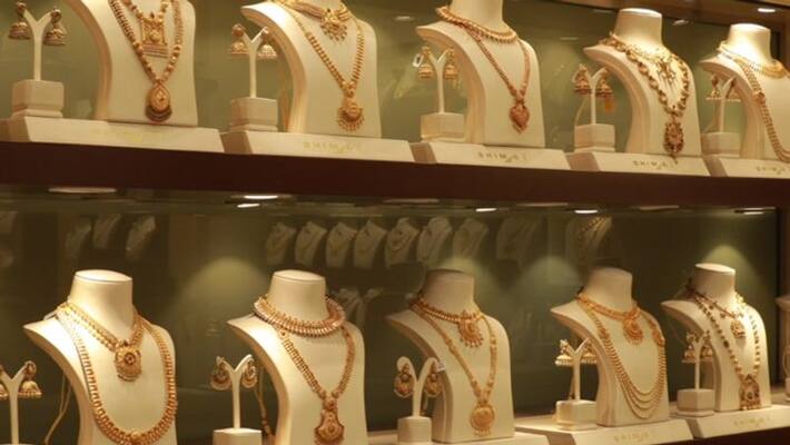 Bhima presents premium antique designs to brighten your celebrations Bhima presents premium antique designs to brighten your celebrations