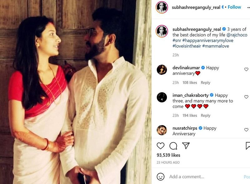 বিয়ের পরের দিনের একটি মিষ্টি ছবি পোস্ট করে ক্যাপশনে জানিয়েছেন, 'আমার জীবনের শ্রেষ্ঠ সিদ্ধান্তের ৩ বছর'। অর্থাৎ রাজকে নিজের জীবনসঙ্গী হিসেবে বেছে নেওয়ার সিদ্ধান্তকে তিনি জীবনের শ্রেষ্ঠ সিদ্ধান্ত বলে মনে করেন।
