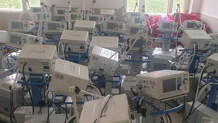 More Than 2 thousand PM Cares ventilators did not use in Karnataka snr More Than 2 thousand PM Cares ventilators did not use in Karnataka snr