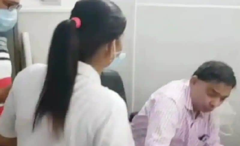 बताया जाता है कि इस थप्पड़ कांड के बाद डॉक्टर बीएम नागर ने पुलिस अधीक्षक शुगन गौतम को चिट्ठी लिखकर अपनी जान को खतरा बताया था। अब उनकी संदिग्ध हालात में मौत के बाद कई तरह के सवाल खड़े हो रहे हैं। वहीं जिला अस्पताल के सीएमएस आरके मित्तल ने कहा कि डॉक्टर की मौत नेचुरल हुई है। उनका बीपी-शुगर भी अक्सर बढ़ जाया करता था।