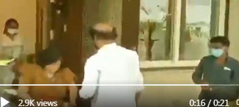 మంచి యాక్షన్ ఎంటర్టైనర్గా రూపొందుతున్న ఈ సినిమాని సన్ పిక్చర్ సంస్థ నిర్మిస్తుంది. దీపావళి సందర్బంగా సినిమాని విడుదల చేయబోతున్నారు.