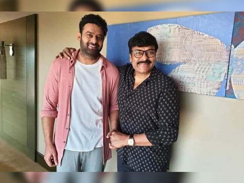 ప్రస్తుతం దీనిపై ప్రభాస్, ప్రశాంత్ నీల్ బృందం చర్చిస్తుందట. ఇంకా ఈ విషయం చిరంజీవి వరకు వెళ్లలేదు. వెళ్లాలనే ఆలోచనలో మాత్రం ఉన్నారని తెలుస్తుంది. మరి చిరు చేస్తాడా? గెస్ట్ రోల్గా ఉండే ఈ పాత్రని ఆయన చేయగలడా? ఓ వైపు హీరోగా తిరుగులేని ఇమేజ్తో బ్యాక్ టూ బ్యాక్ భారీ సినిమాలు చేస్తున్న ఆయన `సలార్`లో నటించేందుకు ఒప్పుకుంటాడా? అన్నది మిలియన్ డాలర్ల ప్రశ్నగా మారింది. ఏం జరుగుతుందనేది మున్ముందు చూడాలి.