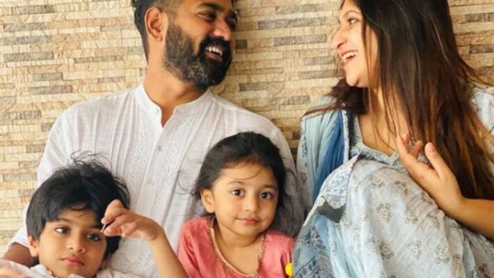 Asif Ali wishes perunal Asif Ali wishes perunal