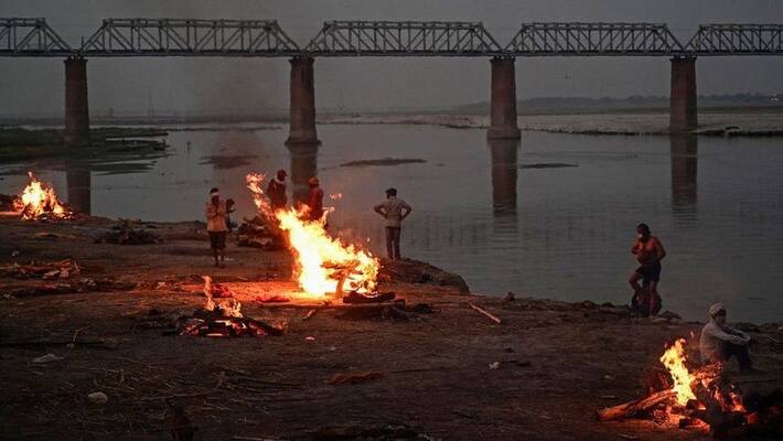 Rotten throated corpse of corona patients floating In ganges bpsb Rotten throated corpse of corona patients floating In ganges bpsb