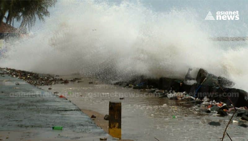kerala sea attack warning april 26 live updates Kerala coast on high alert