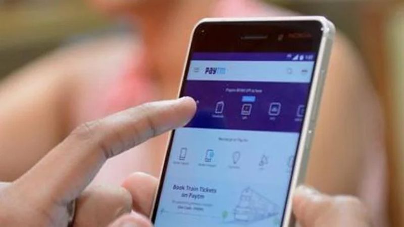 PayTM दे रहा लॉकर की सुविधा
इतना ही नहीं अगर आप अपने खरीदे गए सोने को सेफ रखना चाहते हैं, तो पेटीएम इसके लिए आपको लॉकर सुविधा भी दे रहा है। जहां आप गोल्ड को सुरक्षित रख सकते है और जब चाहें इस सोने की डिलीवरी अपने घर पर करवा सकते हैं।