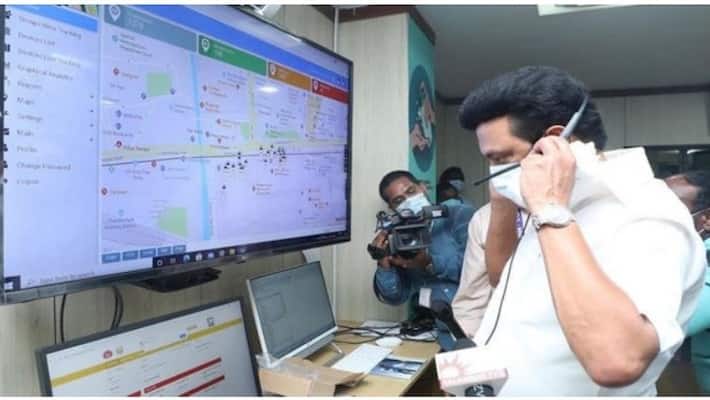 TN Chief minister visit corona war room in night 11 pm TN Chief minister visit corona war room in night 11 pm