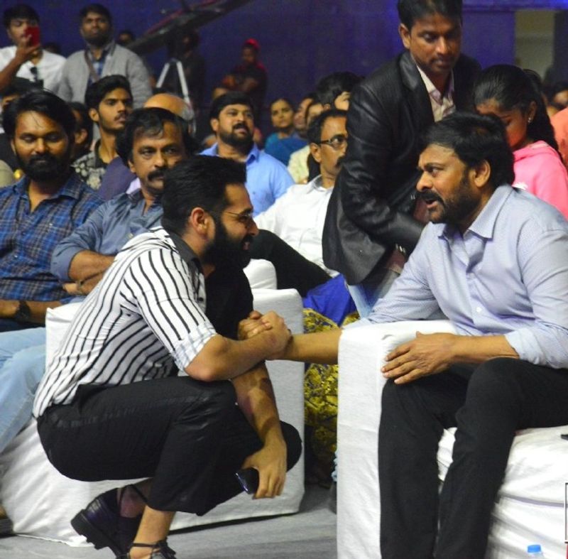 ram with top stars chiru to ntr unseen photos viral and he reached rare feat in tollywood arj