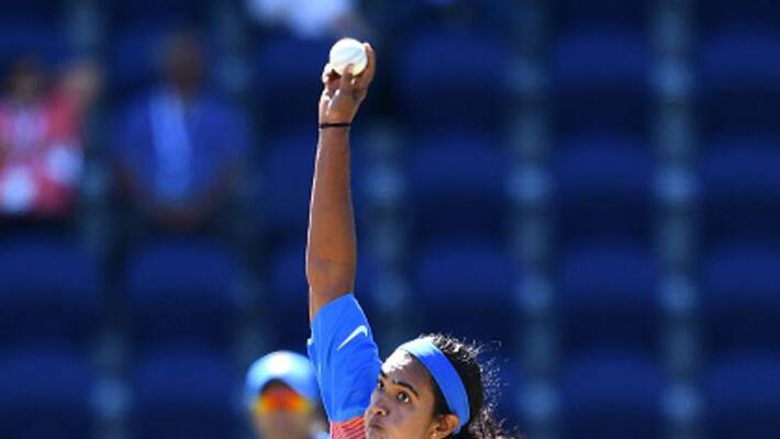 Watch Video Shikha Pandey ball of the century vs Australia Watch Video Shikha Pandey ball of the century vs Australia