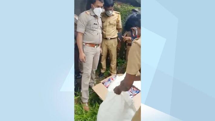 sale of fake liquor by youths under the guise of Covid volunteering in Kottayam sale of fake liquor by youths under the guise of Covid volunteering in Kottayam