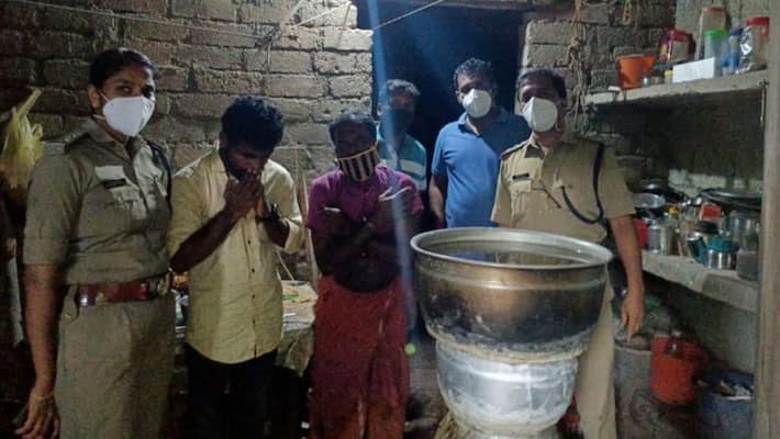Counterfeit liquor at mobile mortuary in Adoor Counterfeit liquor at mobile mortuary in Adoor