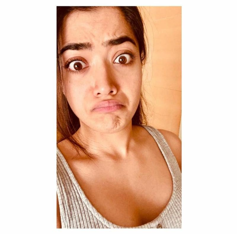 heroin rashmika mandanna wins hearts by responding on trolls
