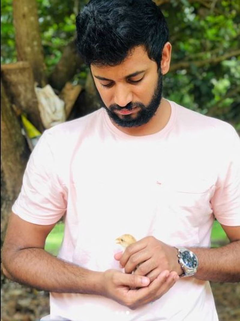 ಸಿನಿಮಾ ಸೂಪರ್ ಹಿಟ್ ಆಗುತ್ತಿದ್ದಂತೆ, ಬಹುದಿನಗಳಿಂದ ಪ್ರೀತಿಸುತ್ತಿದ್ದ ಗೆಳತಿ ಮಿಲನಾ ನಾಗರಾಜ್ ಜೊತೆ ವೈವಾಹಿಕ ಜೀವನಕ್ಕೆ ಕಾಲಿಟ್ಟರು.