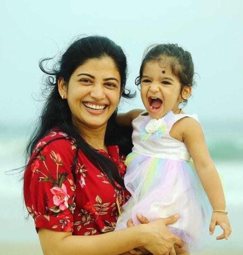 அந்த வகையில் கடைசியாக இவர் நடிப்பில் தமிழில் அனுஷ்கா - மாதவன் நடித்த நிசப்தம் திரைப்படம் வெளியானது.