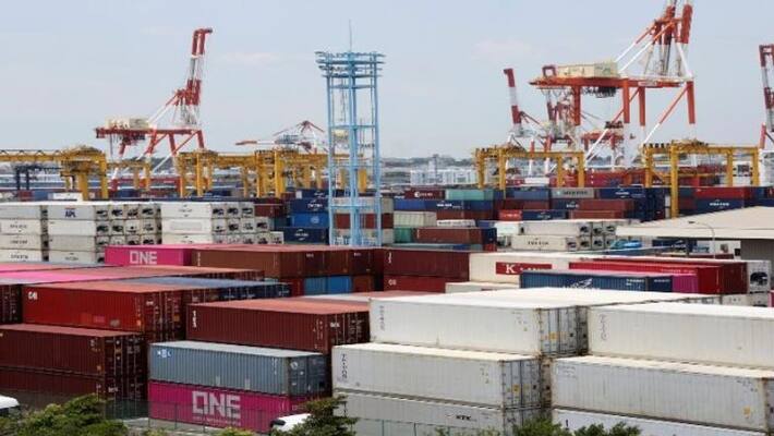 Exports rise 63% in July 1st week from year ago, 35% from Year 2020 Exports rise 63% in July 1st week from year ago, 35% from Year 2020