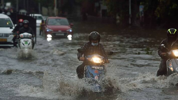 Heavy Rain fall forecast in Kolkata and North Bengal due to the deep depression and Nabanna has opened control room RTB Heavy Rain fall forecast in Kolkata and North Bengal due to the deep depression and Nabanna has opened control room RTB