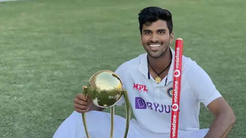 దీంతో క్లిష్ట సమయాల్లో బ్యాటుతో అద్భుతంగా రాణించగలడని నిరూపించుకున్న వాషింగ్టన్ సుందర్ను ఇంగ్లాండ్తో టెస్టు సిరీస్లో బరిలో దింపాలని ఆలోచిస్తోందట టీమ్ మేనేజ్మెంట్...