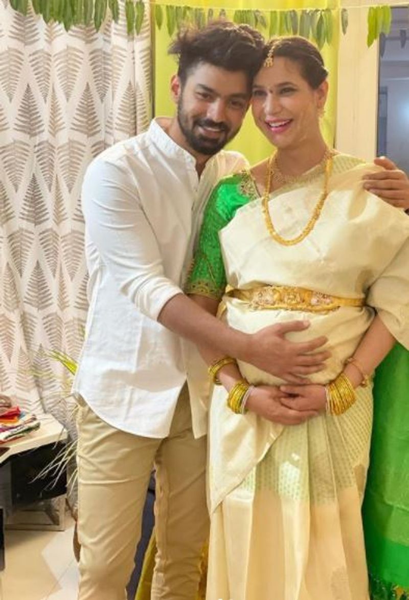 இதனை மஹத் மனைவி மற்றும் தன்னுடைய குழந்தையின் புகைப்படத்தை வெளியிட்டு தெரிவித்துள்ளார். 