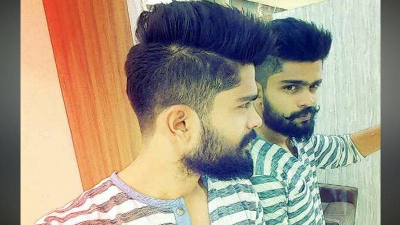 बता दें कि उन्होंने लगभग 20 तेलुगु फिल्मों में काम किया जिनमें से ज्यादातर फिल्में हिट रही। आनंद एक्टिंग की दुनिया से दूर अब अपना बिजनेस संभाल रहे हैं। 