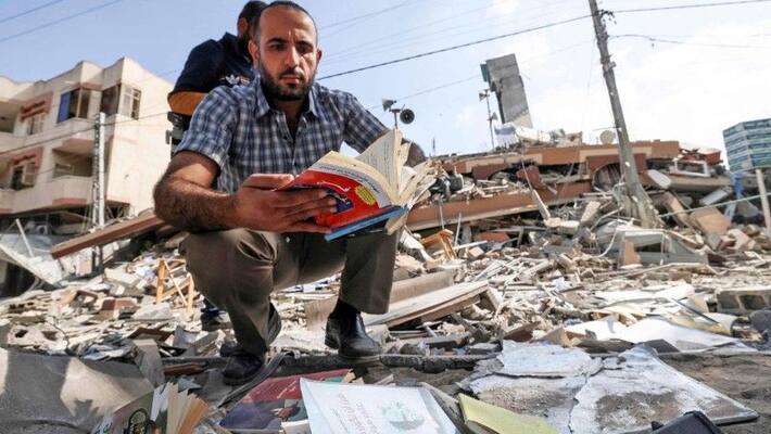 Gazas largest bookshop destroyed by Israeli air strikes Gazas largest bookshop destroyed by Israeli air strikes