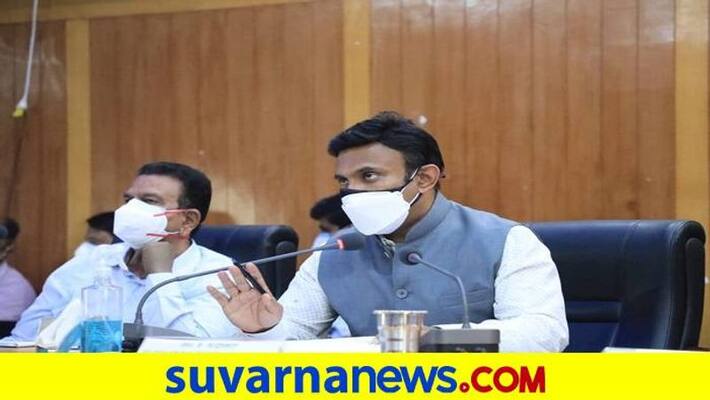 minister sudhakar warns govt doctors who work in private hospitals snr minister sudhakar warns govt doctors who work in private hospitals snr