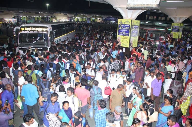 5 buses seized for collecting extra fare .. Minister Rajakannappan Action
